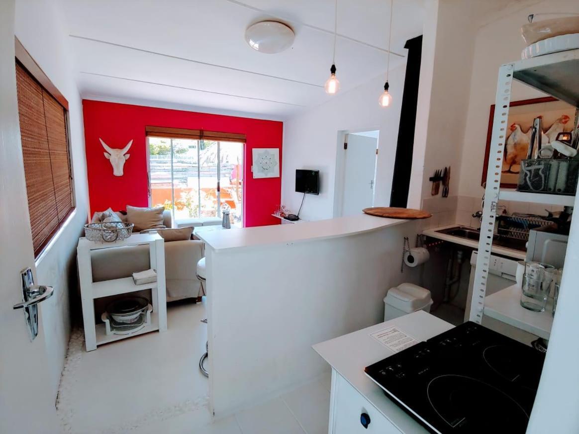 Bamboo Beach Seaside House Hotel Hermanus Exterior photo